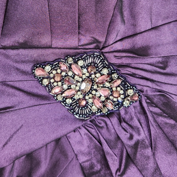 Eliza J Purple V-neck Wrap Sleeveless Taffeta Cocktail Lined Dress Size 6 - Picture 7 of 8